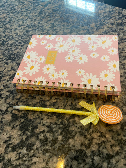 Notes & daisy